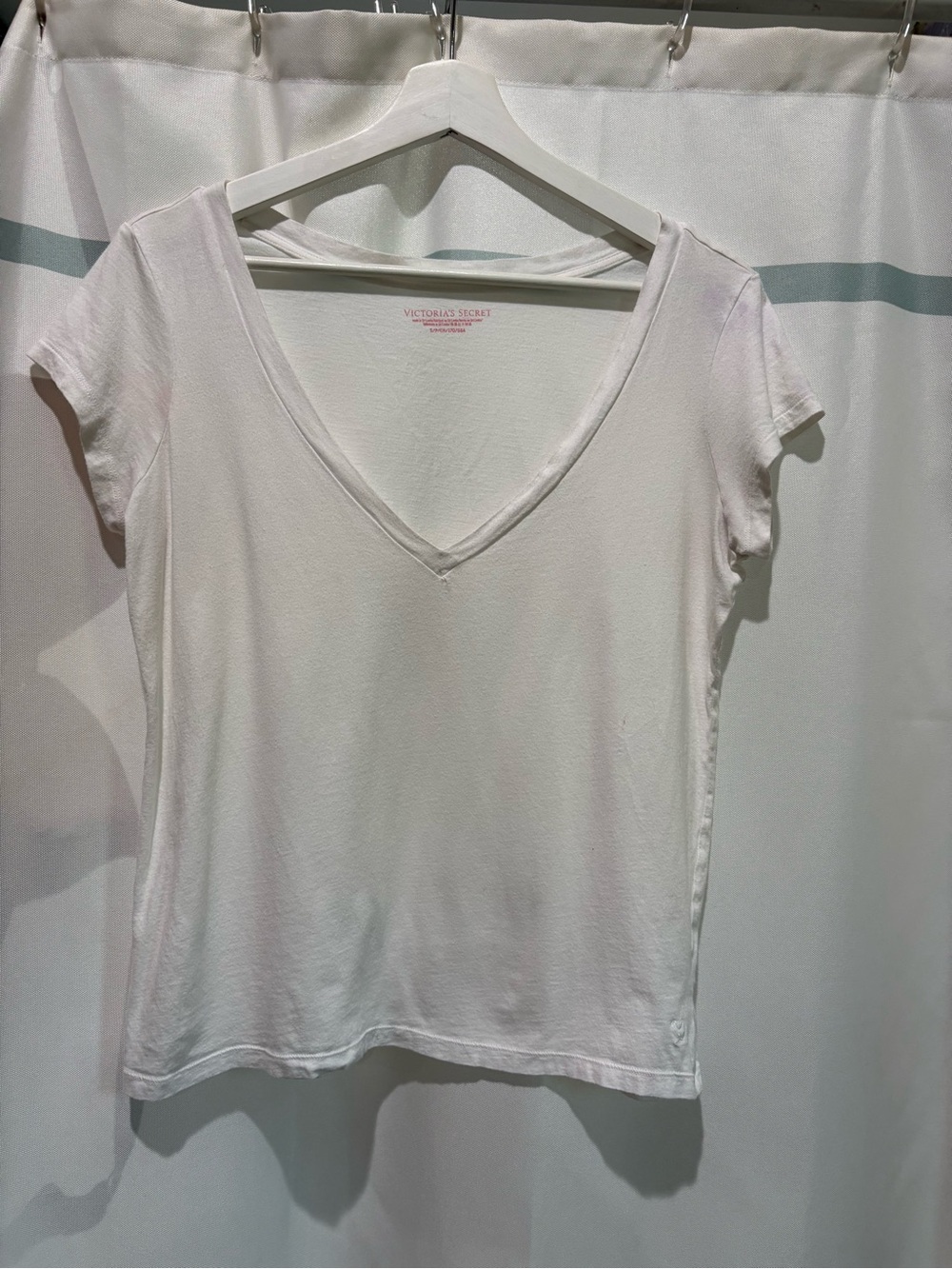 Victoria's Secret White V-Neck Short Sleeve Tee